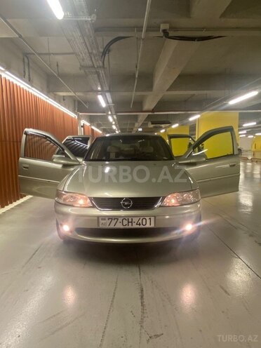 Opel Vectra 1997, 447,770 km - 2.0 l - Gəncə
