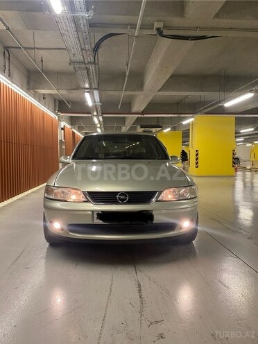 Opel Vectra 1997, 447,770 km - 2.0 l - Gəncə