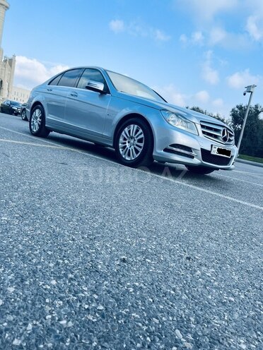 Mercedes C 250 2011, 283,000 km - 1.8 l - Bakı