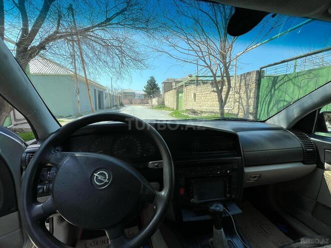 Opel Omega 2001, 355,040 km - 2.2 l - Bakı