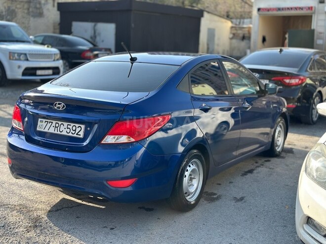 Hyundai Accent 2017, 159,325 km - 1.6 л - Sumqayıt