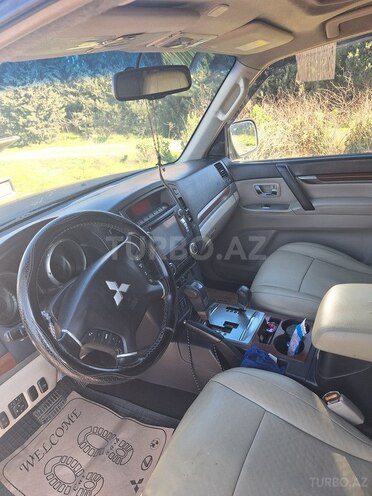 Mitsubishi Pajero 2007, 322,204 km - 3.0 l - Bakı