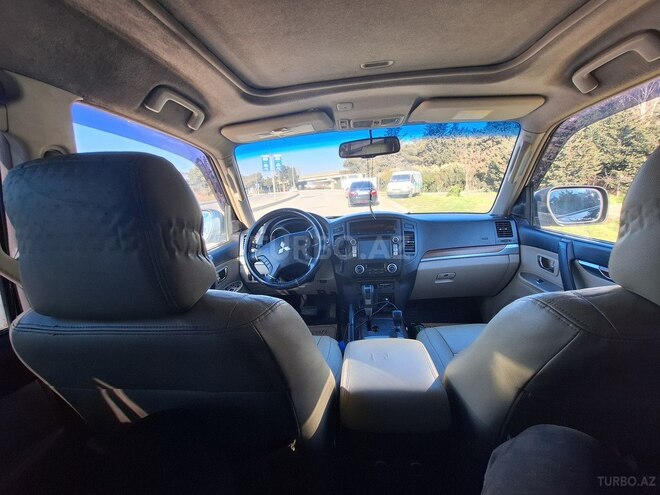 Mitsubishi Pajero 2007, 322,204 km - 3.0 l - Bakı