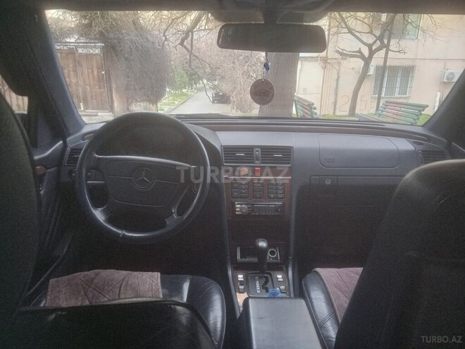 Mercedes C 220 1995, 380,000 km - 2.2 л - Bakı