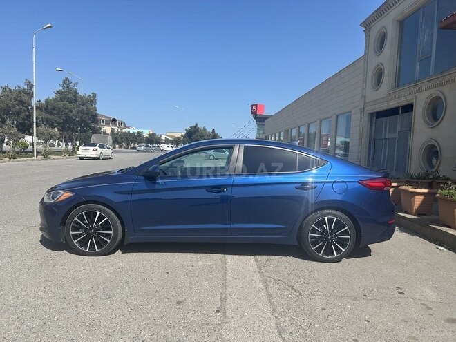 Hyundai Elantra 2016, 99,000 km - 2.0 l - Bakı