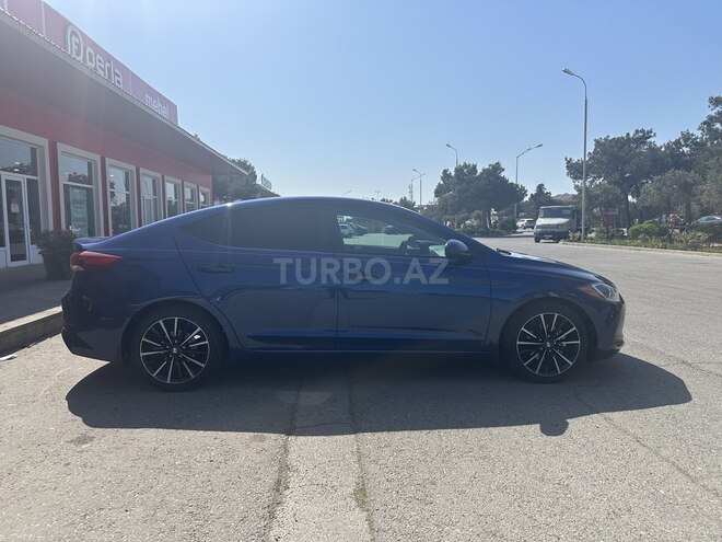 Hyundai Elantra 2016, 99,000 km - 2.0 l - Bakı