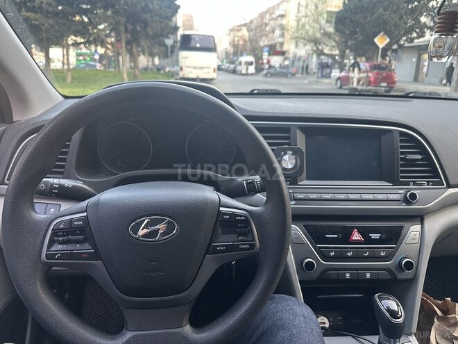 Hyundai Elantra 2016, 99,000 km - 2.0 l - Bakı