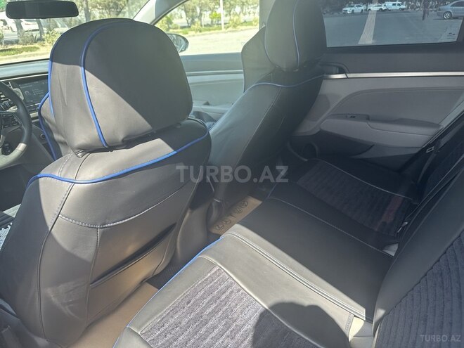 Hyundai Elantra 2016, 99,000 km - 2.0 l - Bakı