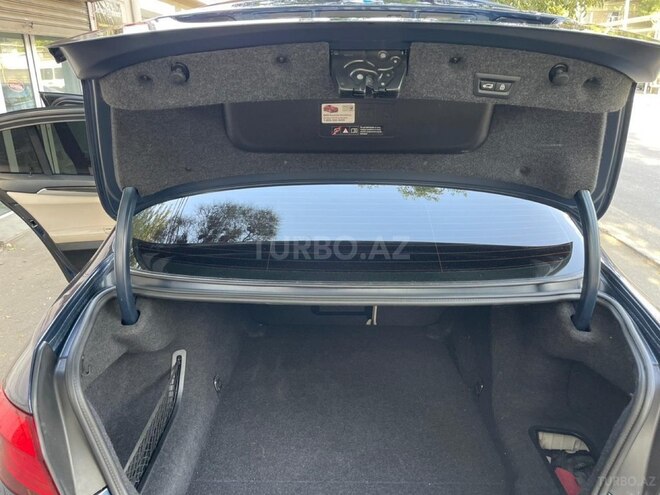 BMW 528 2013, 198,000 km - 2.0 l - Gəncə