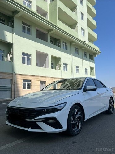 Hyundai Elantra 2024, 12,800 km - 1.5 л - Bakı