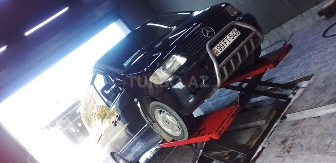 Mercedes Vito 111 1999, 650,760 km - 2.2 l - Quba