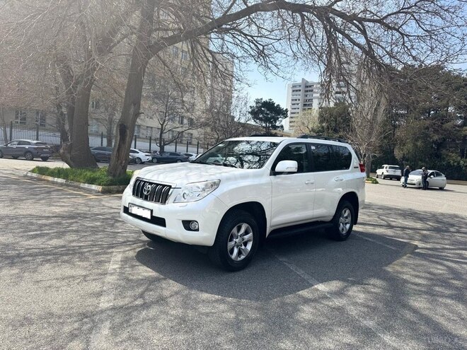 Toyota Land Cruiser Prado 2012, 123,000 km - 2.7 л - Bakı