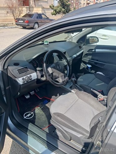 Opel Astra 2005, 279,000 km - 1.4 л - Gəncə