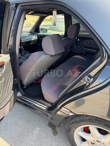 Mercedes C 220 1996, 372,000 km - 2.2 l - Bakı