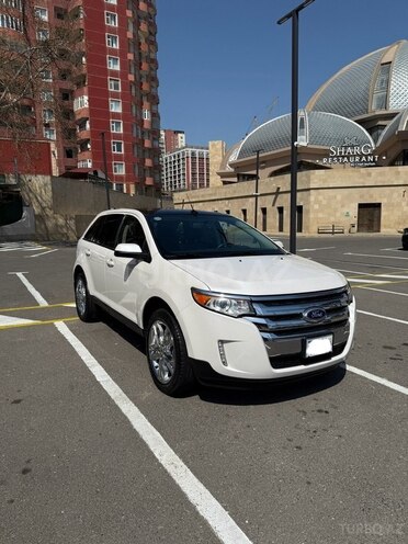 Ford Edge-3