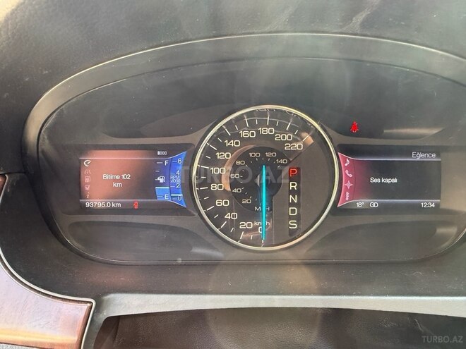 Ford Edge-11