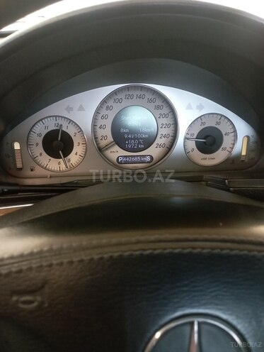 Mercedes E 220 d 2005, 442,700 km - 2.2 l - Bakı