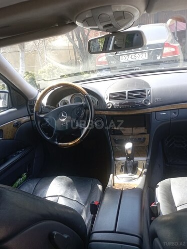 Mercedes E 220 d 2005, 442,700 km - 2.2 l - Bakı