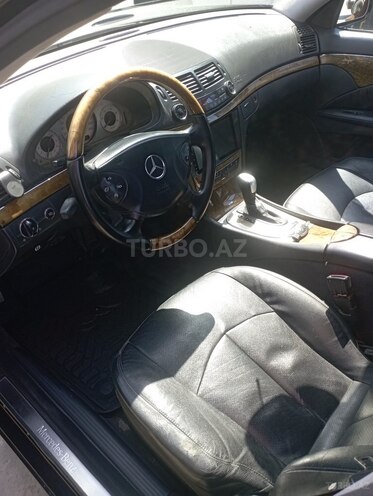 Mercedes E 220 d 2005, 442,700 km - 2.2 l - Bakı