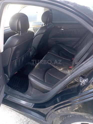 Mercedes E 220 d 2005, 442,700 km - 2.2 l - Bakı