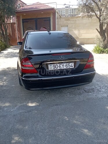 Mercedes E 220 d 2005, 442,700 km - 2.2 l - Bakı