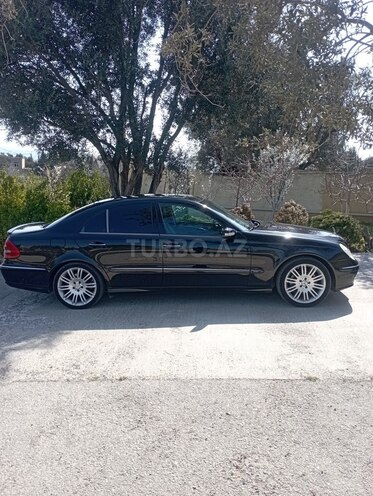 Mercedes E 220 d 2005, 442,700 km - 2.2 l - Bakı