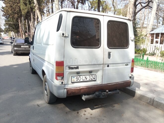 Ford Transit 2000, 12,345 km - 2.5 л - Qazax