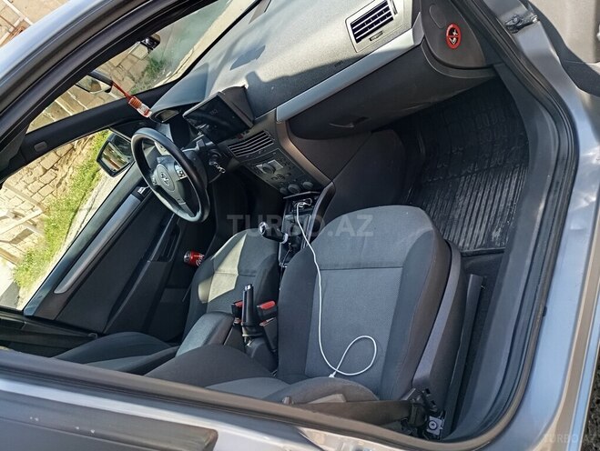 Opel Astra 2006, 293,137 km - 1.4 l - Bakı