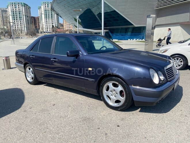 Mercedes E 280 1996, 241,041 km - 2.8 l - Bakı