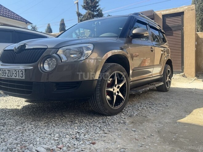 Skoda Yeti 2011, 230,000 km - 1.2 l - Bakı