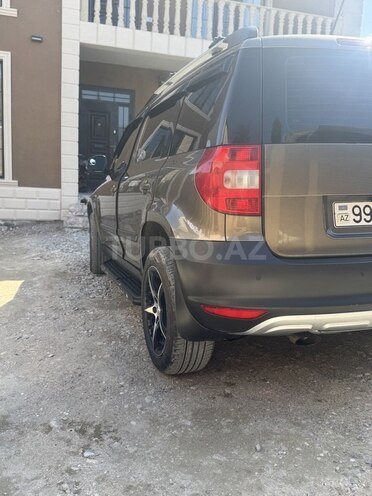 Skoda Yeti 2011, 230,000 km - 1.2 l - Bakı