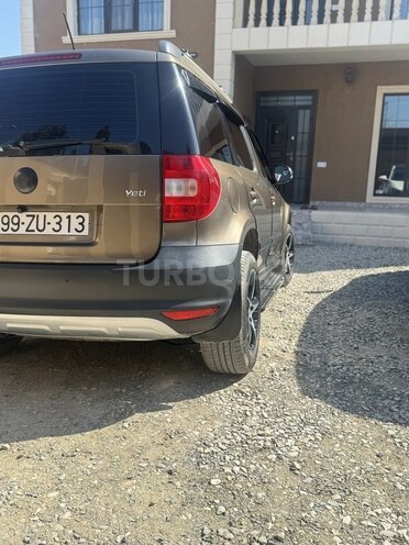 Skoda Yeti 2011, 230,000 km - 1.2 l - Bakı