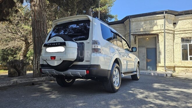 Mitsubishi Pajero 2008, 153,000 km - 3.0 l - Bakı