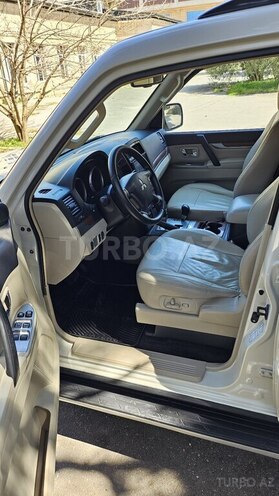 Mitsubishi Pajero 2008, 153,000 km - 3.0 l - Bakı