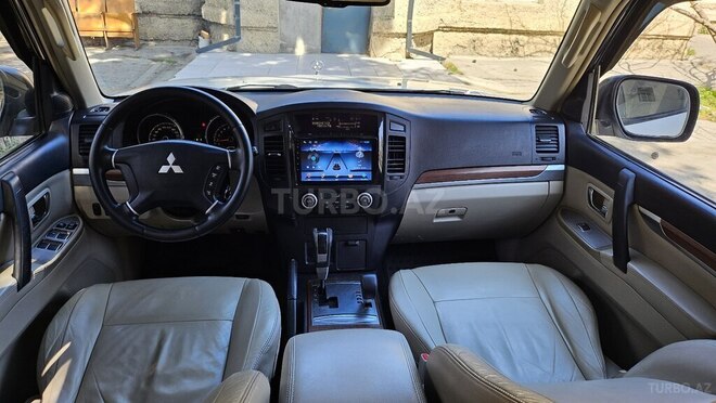 Mitsubishi Pajero 2008, 153,000 km - 3.0 l - Bakı