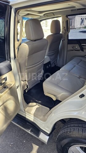 Mitsubishi Pajero 2008, 153,000 km - 3.0 l - Bakı