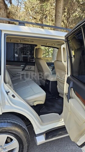 Mitsubishi Pajero 2008, 153,000 km - 3.0 l - Bakı