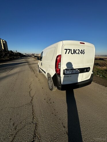 Fiat Doblo 2019, 331,961 km - 1.4 л - Bakı
