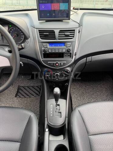 Hyundai Accent 2017, 36,800 km - 1.4 l - Bakı