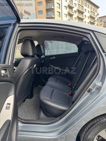 Hyundai Accent 2017, 36,800 km - 1.4 l - Bakı