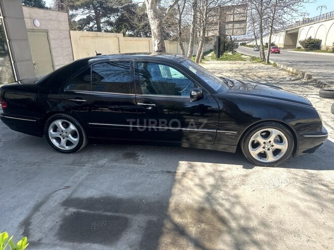 Mercedes E 270 2001, 245,183 km - 2.7 l - Bakı
