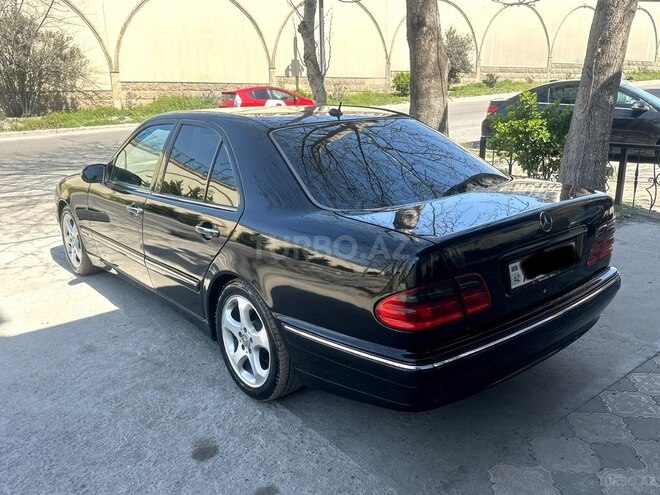 Mercedes E 270 2001, 245,183 km - 2.7 l - Bakı