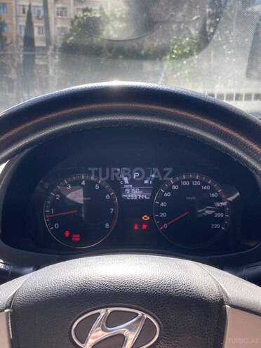 Hyundai Accent 2011, 233,744 km - 1.6 l - Bakı