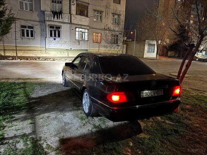 Mercedes E 240 1998, 431,000 km - 2.4 l - Sumqayıt