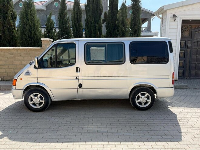 Ford Transit 1999, 682,885 km - 2.5 l - Samux