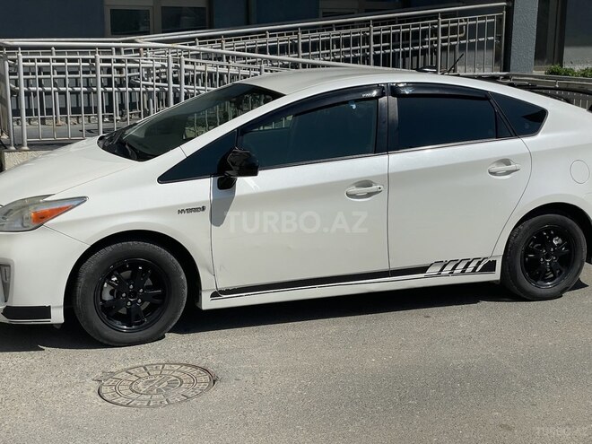 Toyota Prius 2013, 367,284 km - 1.8 l - Bakı