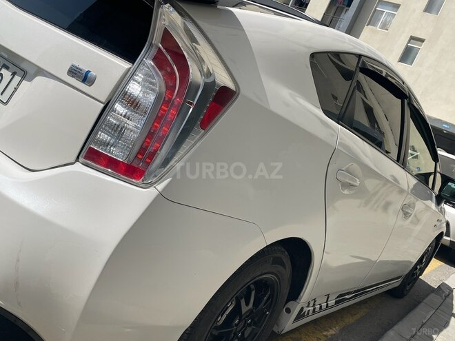Toyota Prius 2013, 367,284 km - 1.8 l - Bakı
