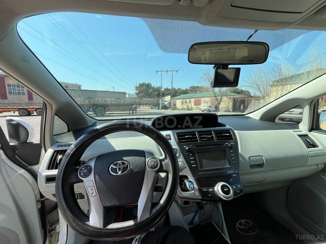 Toyota Prius V 2012, 393,967 km - 1.8 l - Bakı