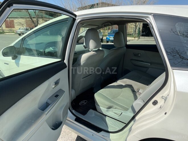 Toyota Prius V 2012, 393,967 km - 1.8 l - Bakı