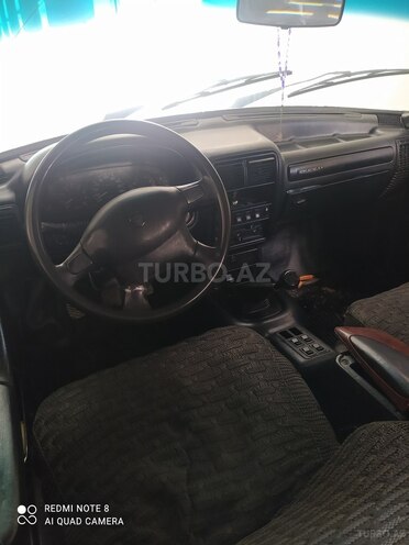 GAZ 3110 2002, 170,000 km - 2.3 l - Xaçmaz